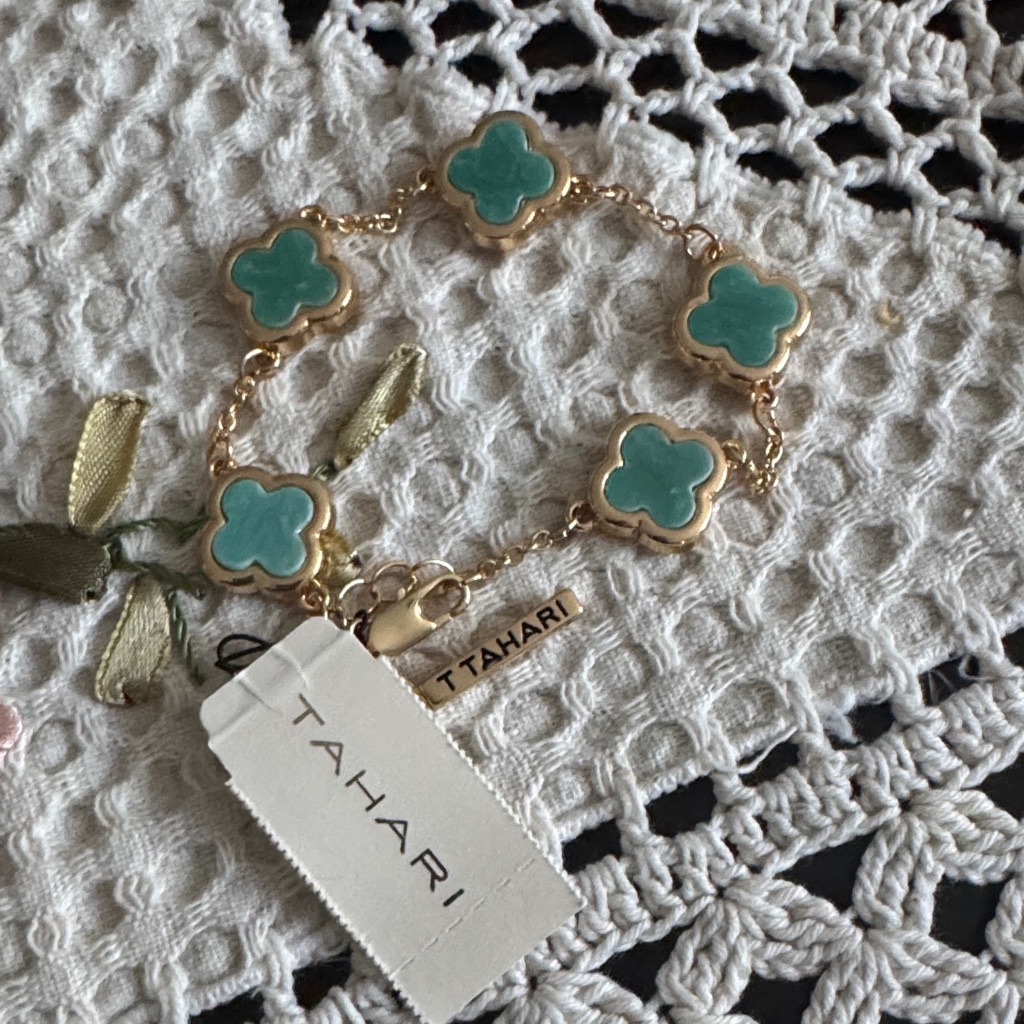 Tahari Gold Bracelet With Teal Clover Charms 30$